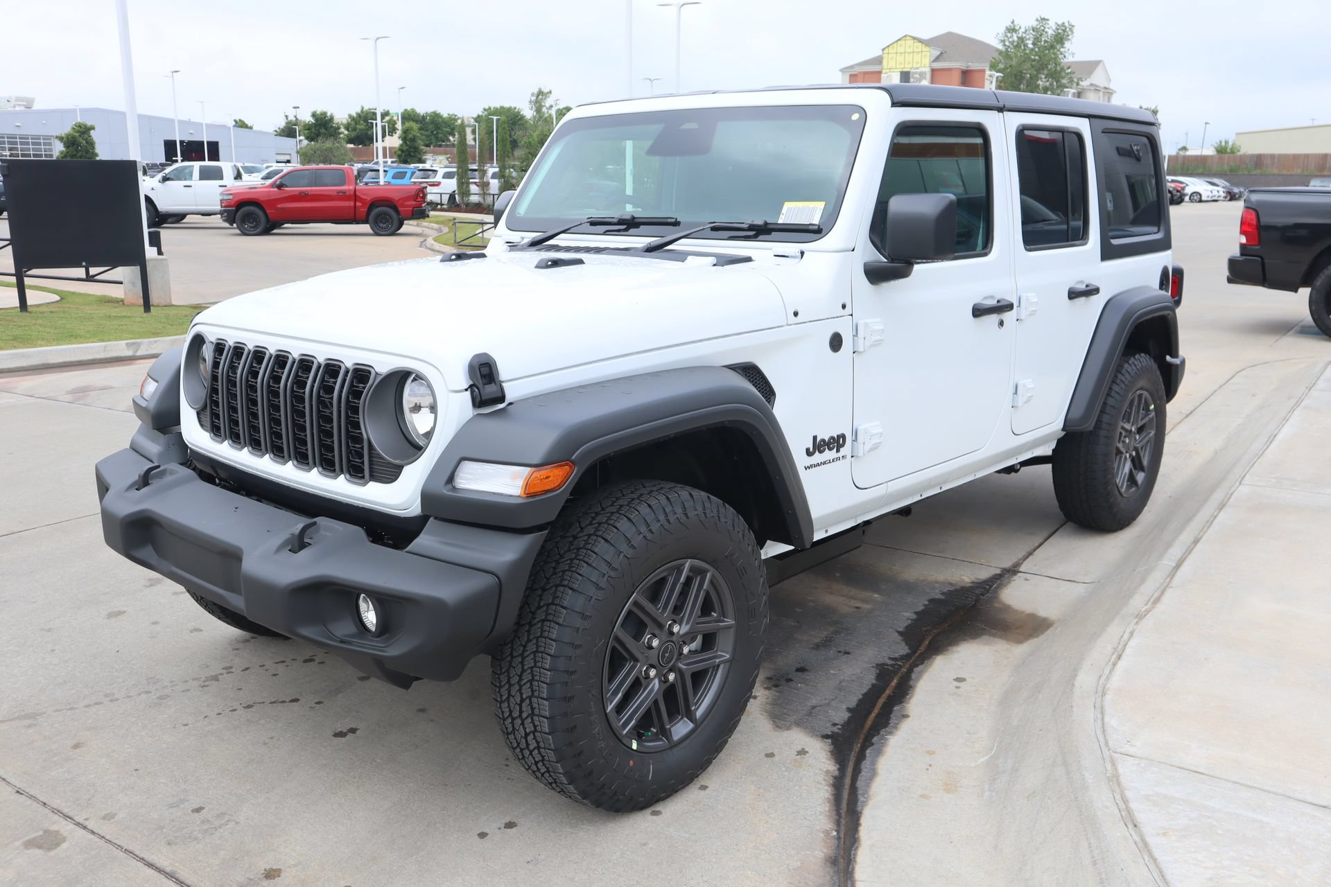 New 2026 Jeep Wrangler Unlimited Sport w/ Convenience Group AWD/4WD image 10