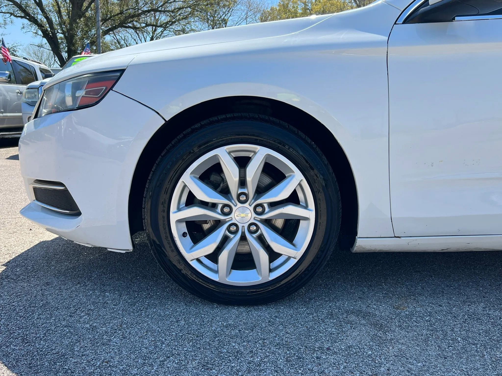 Used 2017 Chevrolet Impala LT image 23