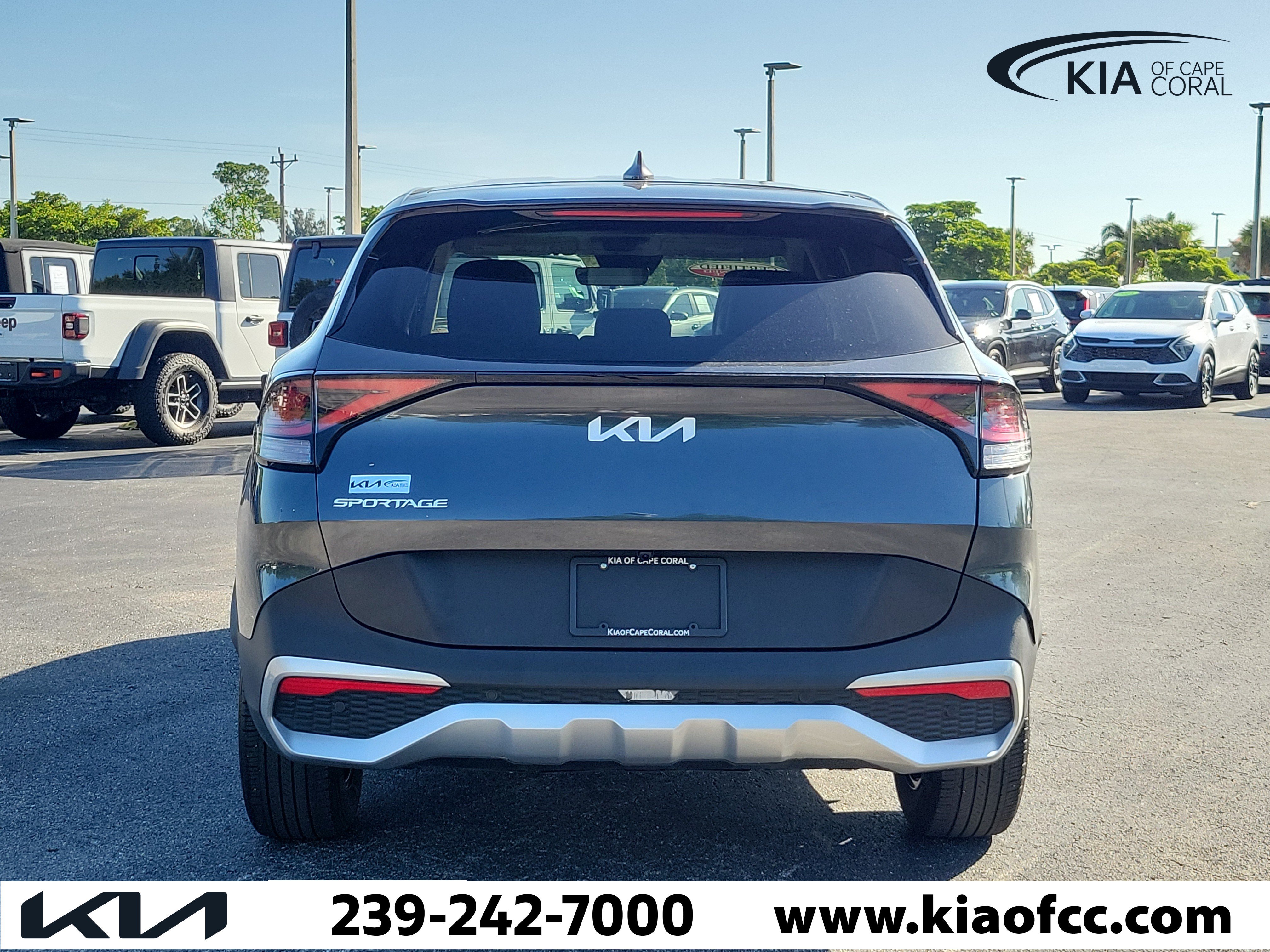 Certified 2024 Kia Sportage EX FWD image 5