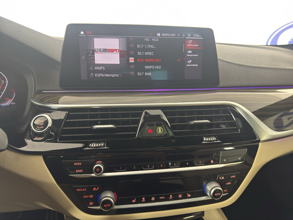 Used 2020 BMW 540i w/ M Sport Package RWD image 25