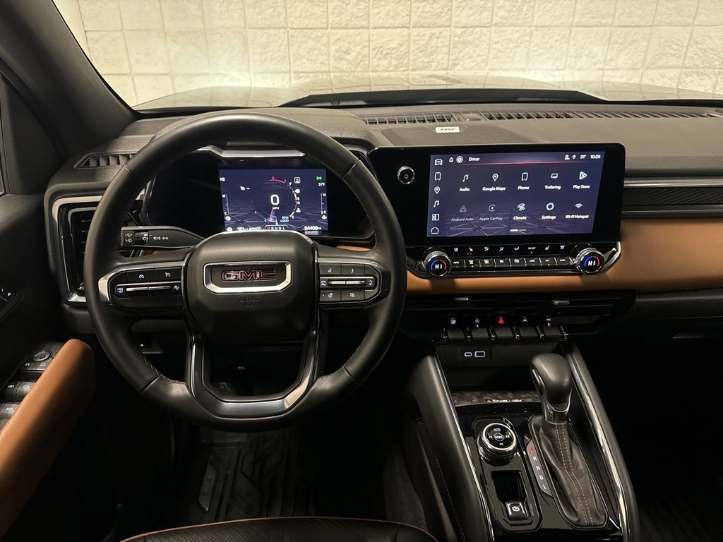 Used 2023 GMC Canyon AT4 w/ AT4 Premium Package image 5