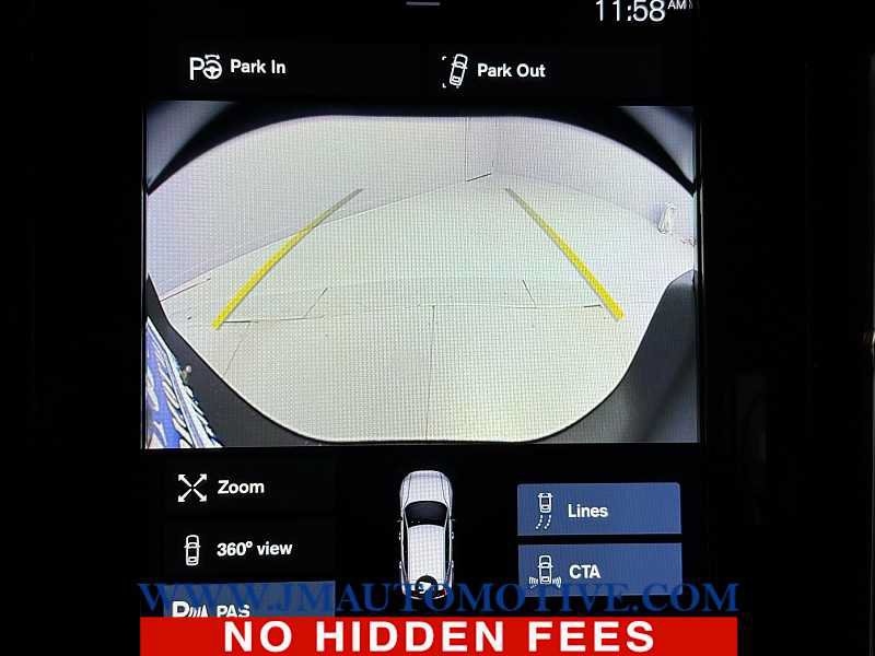 Used 2019 Volvo XC40 T5 Inscription AWD/4WD image 30