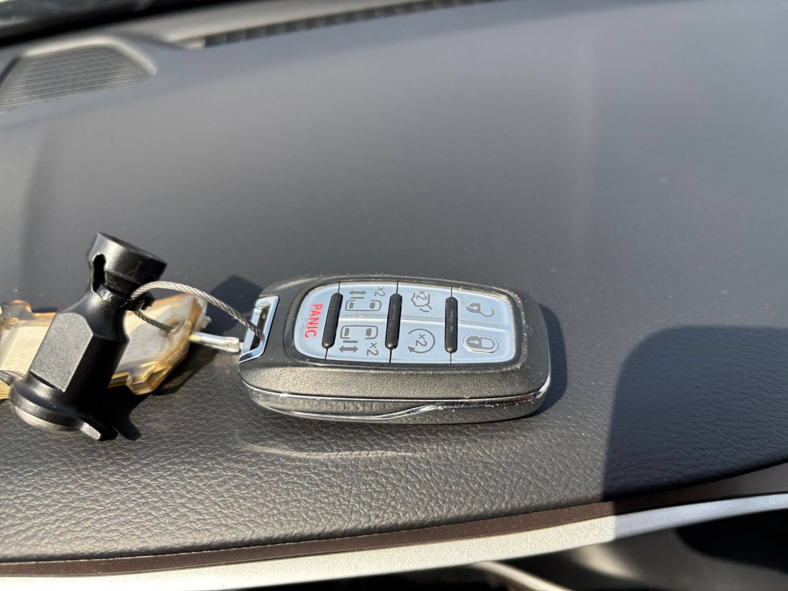 Used 2024 Chrysler Voyager LX FWD image 20