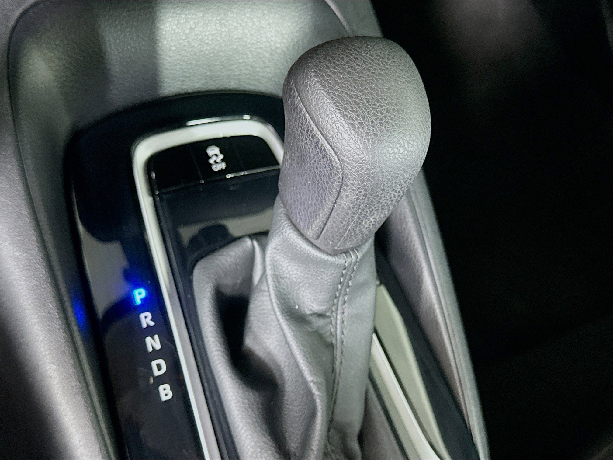 Used 2024 Toyota Corolla LE FWD image 23