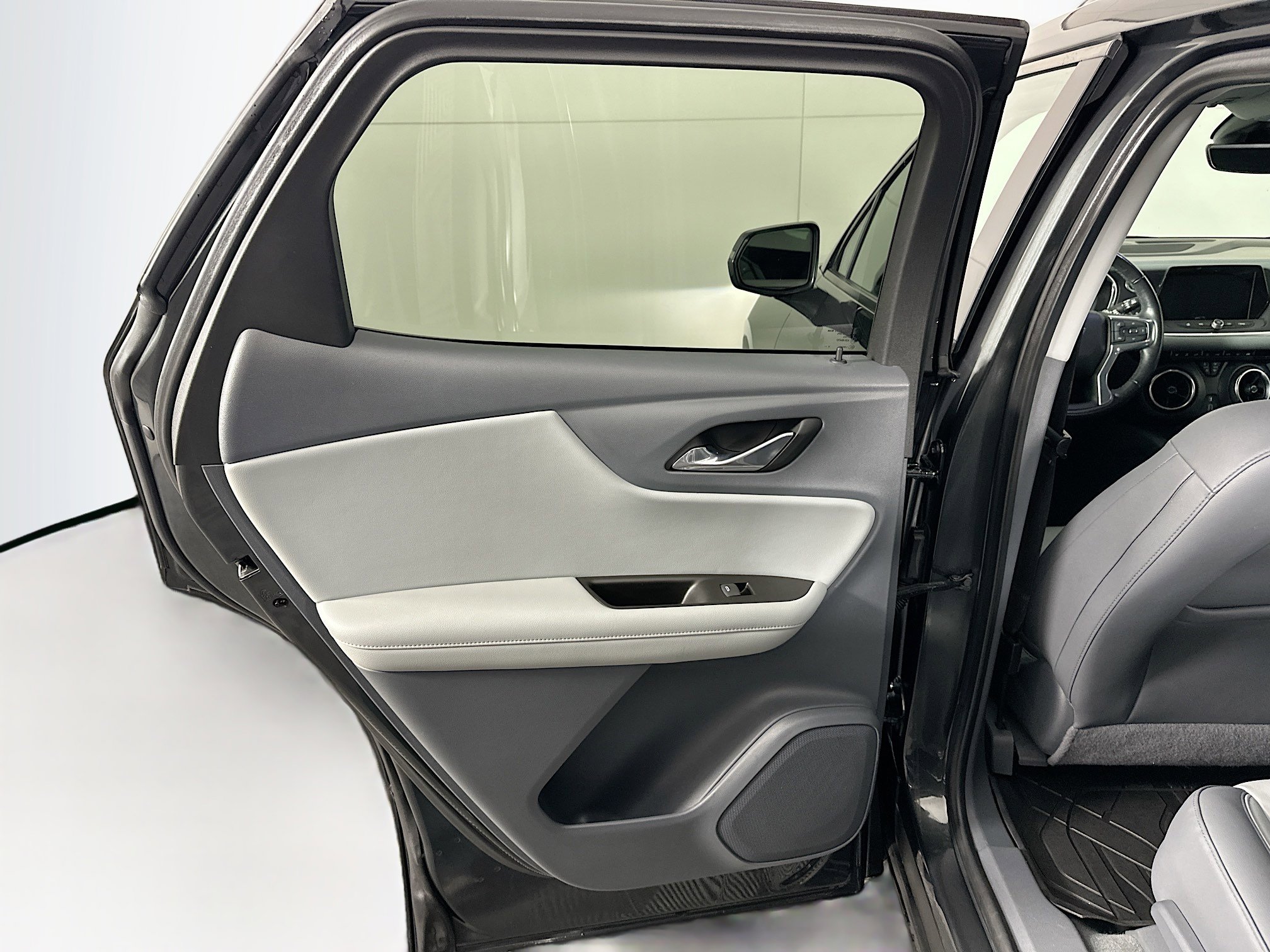 Used 2020 Chevrolet Blazer LT w/ Sound & Technology Package image 25