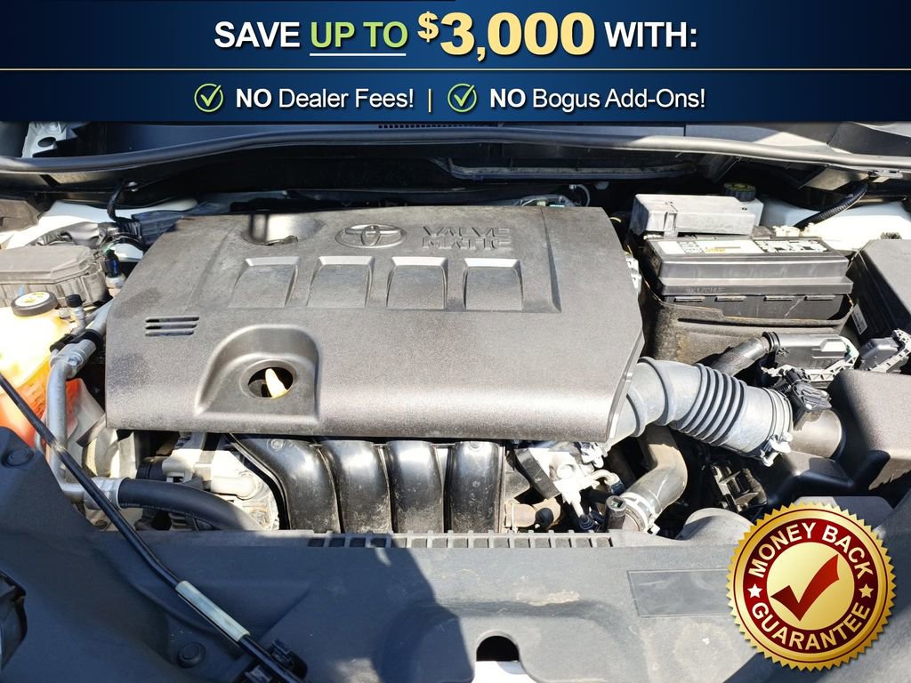 Used 2019 Toyota C-HR LE image 24