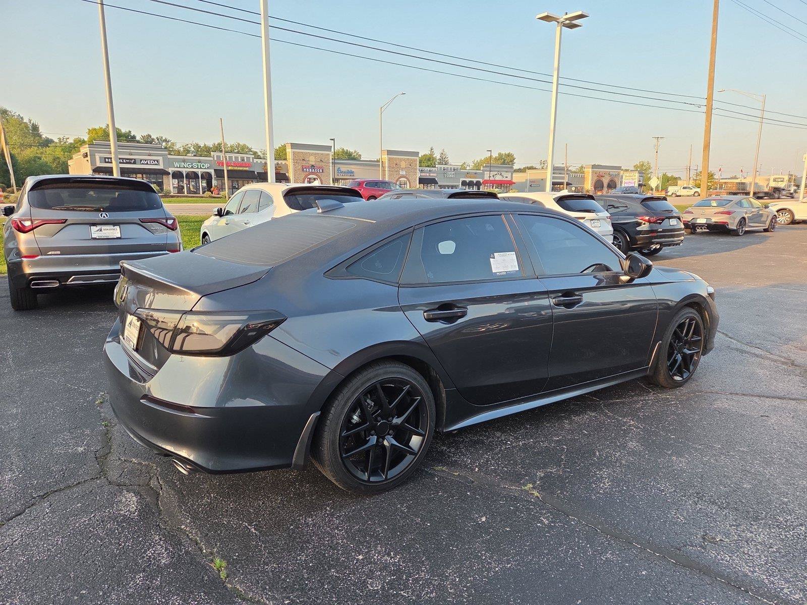 Used 2025 Honda Civic Sport image 26