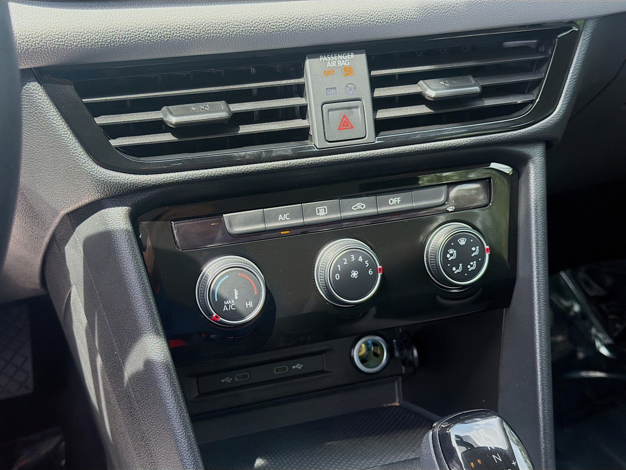Certified 2023 Volkswagen Taos S FWD image 14