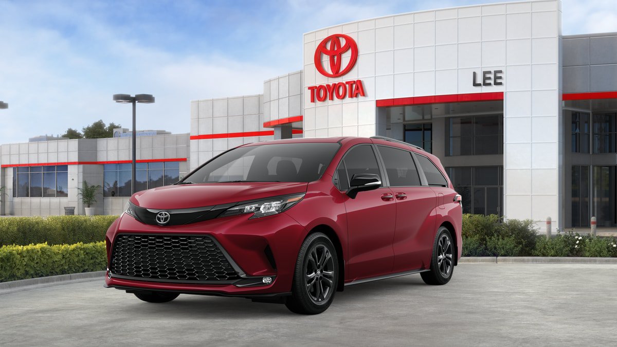 New 2026 Toyota Sienna XSE AWD/4WD image 1