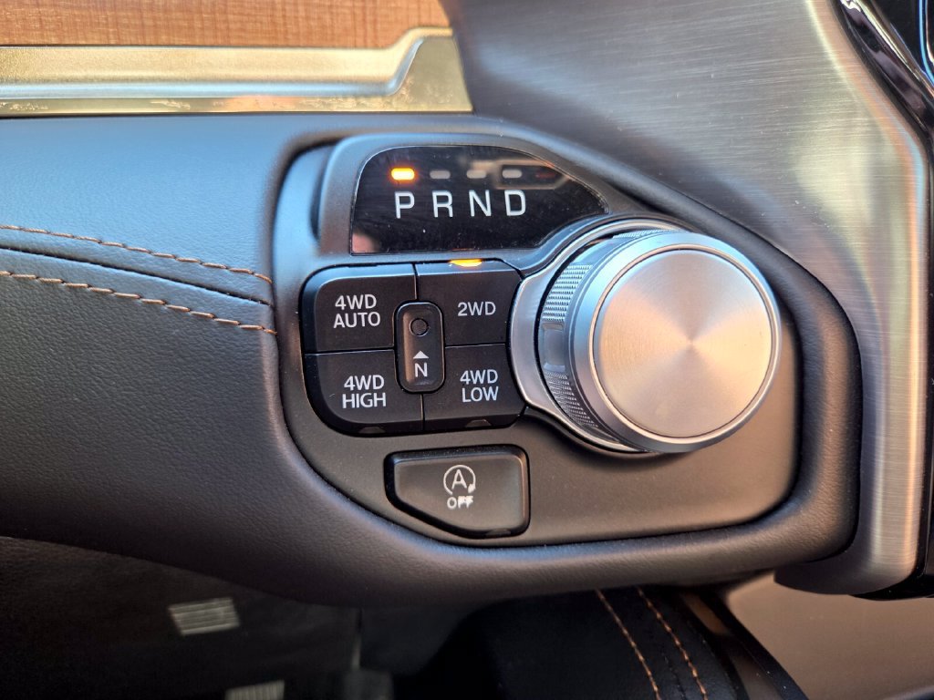 Used 2024 RAM 1500 Limited w/ Body Color Bumper Group AWD/4WD image 29