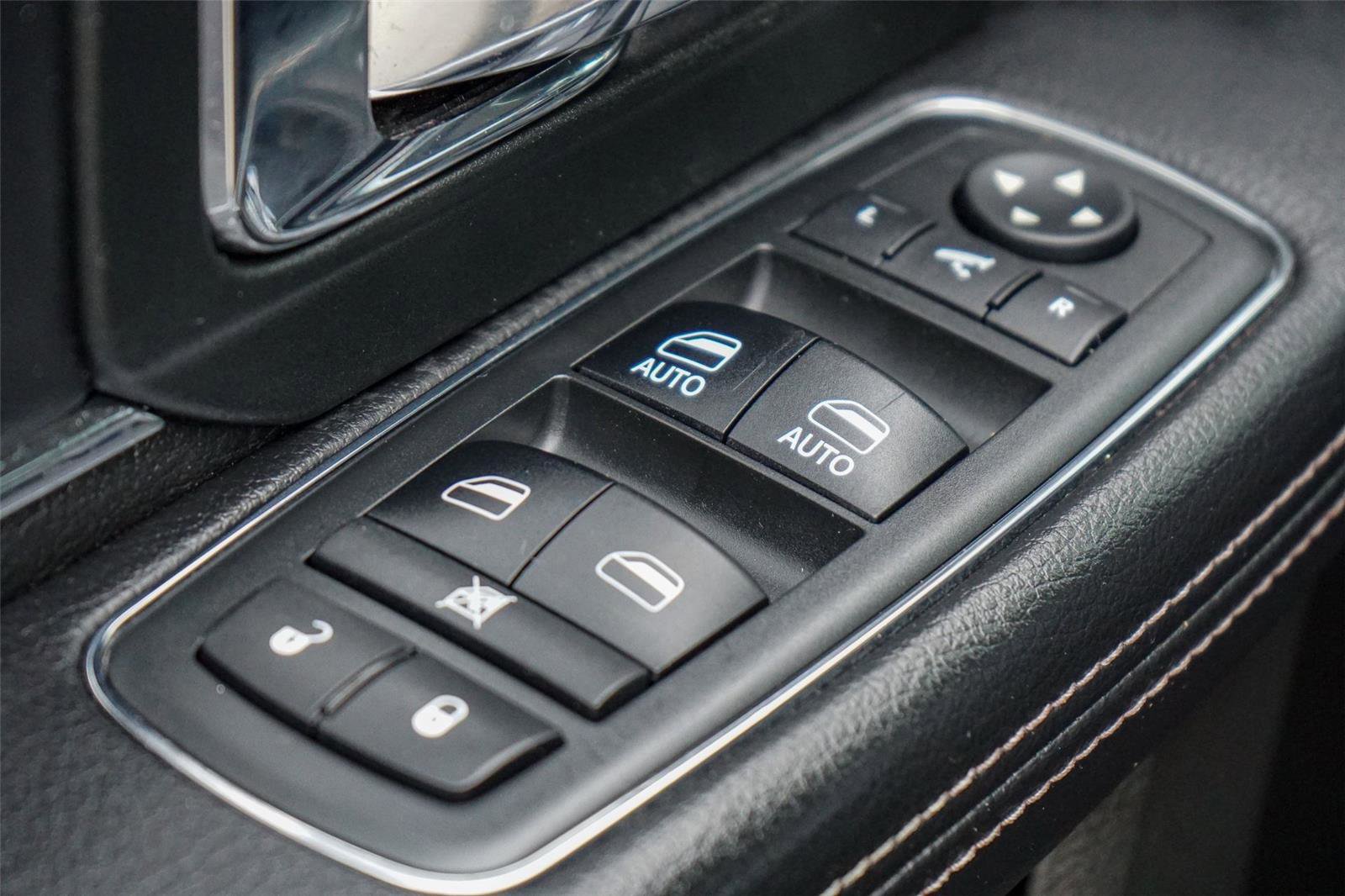 Used 2018 RAM 2500 Laramie w/ Sport Appearance Group AWD/4WD image 20