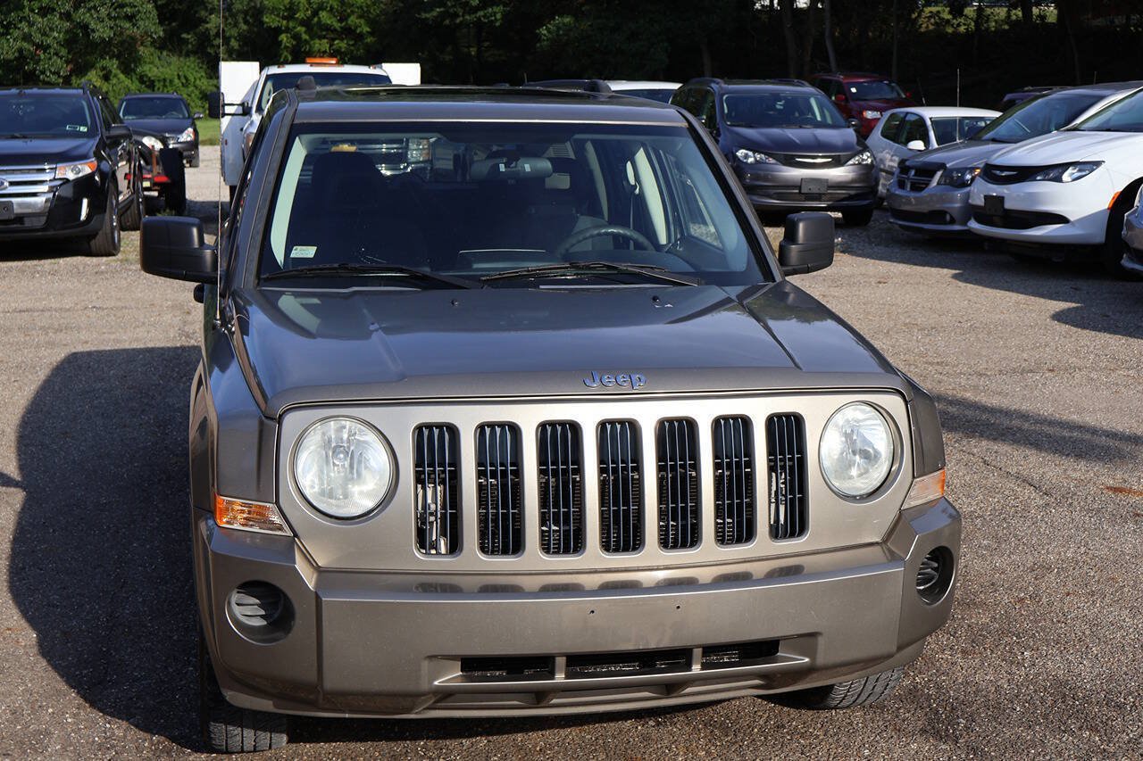 Used 2008 Jeep Patriot Sport FWD image 2