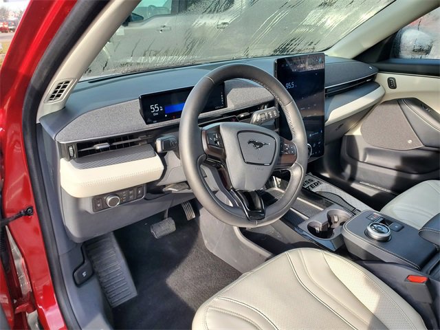 Used 2021 Ford Mustang Mach-E Premium image 13