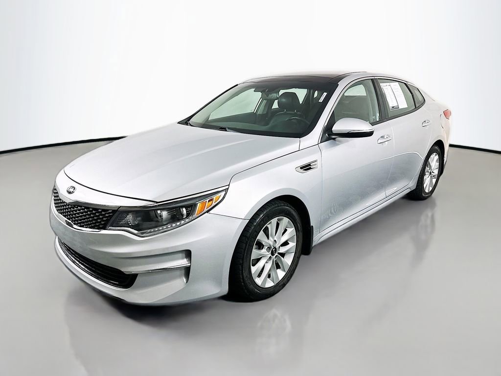 Used 2018 Kia Optima EX w/ Premium Package FWD image 3