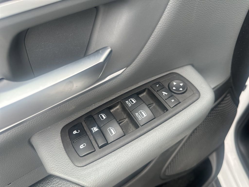 Used 2023 RAM 1500 Big Horn image 24