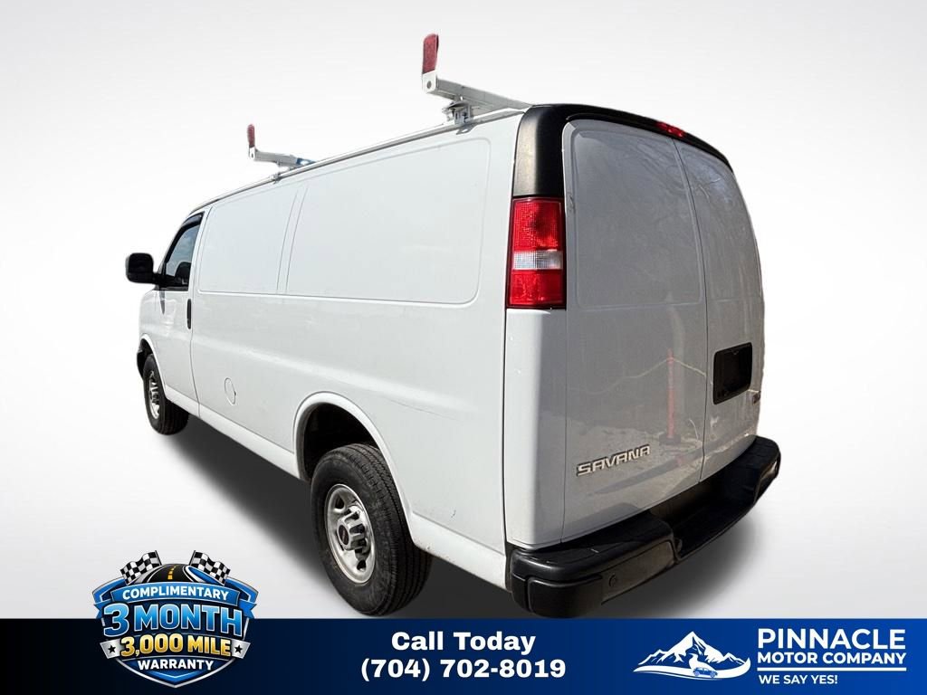 Used 2023 GMC Savana 2500 w/ Driver Convenience Package image 7