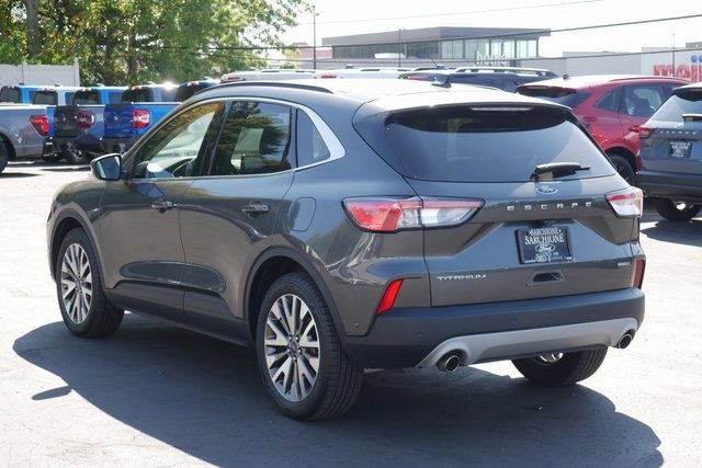 Used 2020 Ford Escape Titanium w/ Titanium Premium Package 2.0 image 10