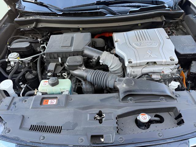 Used 2020 Mitsubishi Outlander GT image 29