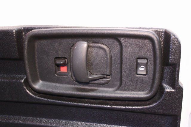 Used 2023 GMC Savana 2500 Extended w/ Driver Convenience Package image 13