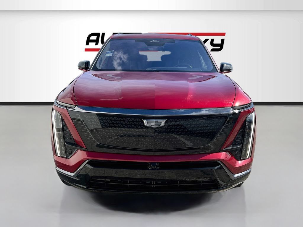Used 2026 Cadillac Vistiq Sport AWD/4WD image 2
