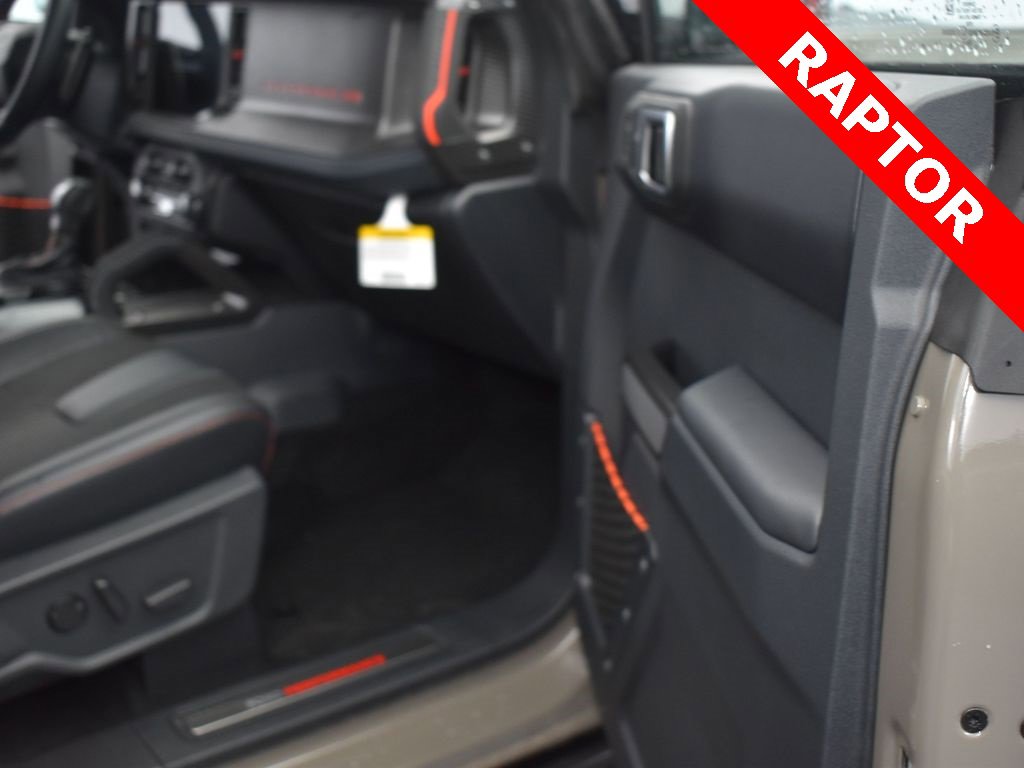 New 2025 Ford Bronco Raptor image 17