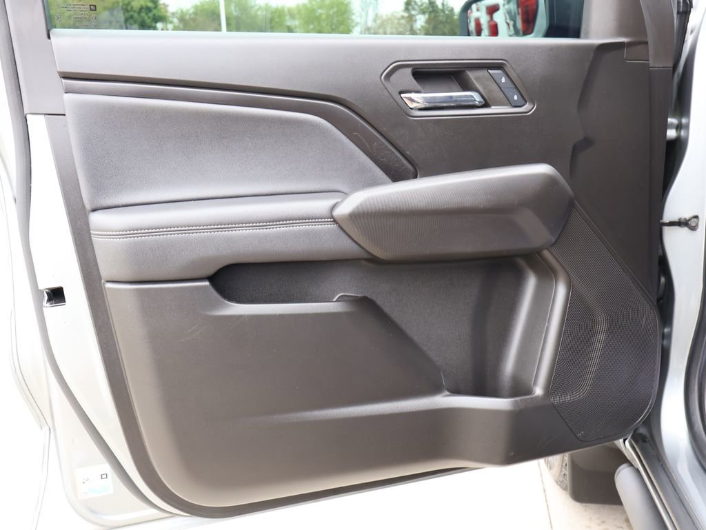 Used 2024 Chevrolet Colorado LT w/ LT Convenience Package AWD/4WD image 12