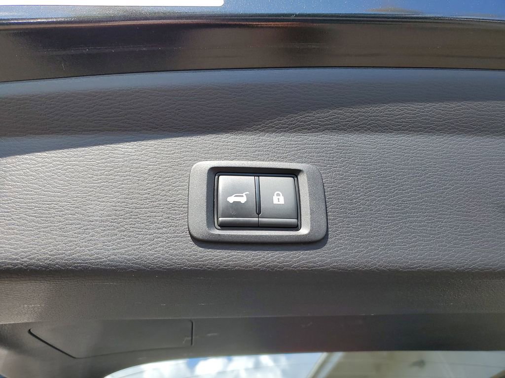 Used 2024 Mitsubishi Outlander SEL image 10