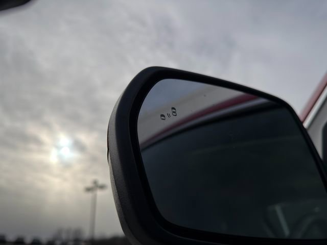 Used 2022 Ford Edge SEL w/ Convenience Package image 11