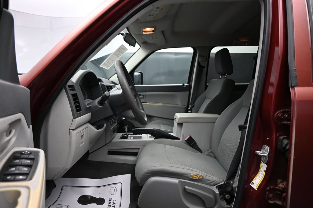 Used 2008 Jeep Liberty Sport w/ Popular Equipment Group AWD/4WD image 9