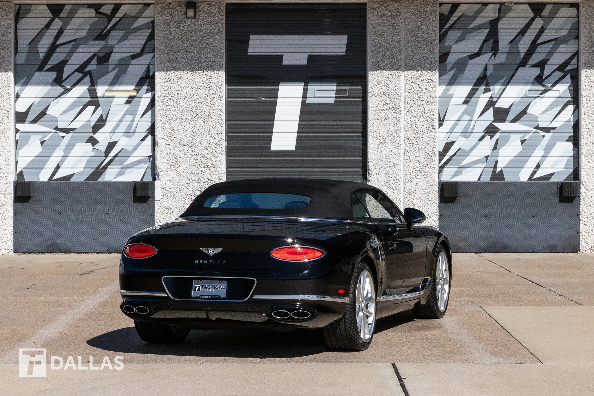 Used 2022 Bentley Continental GT image 16