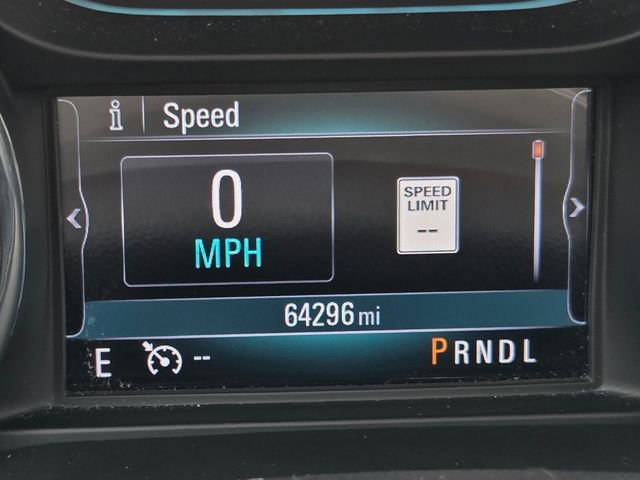 Used 2017 Buick Envision Essence w/ LPO, Cargo Package FWD image 21