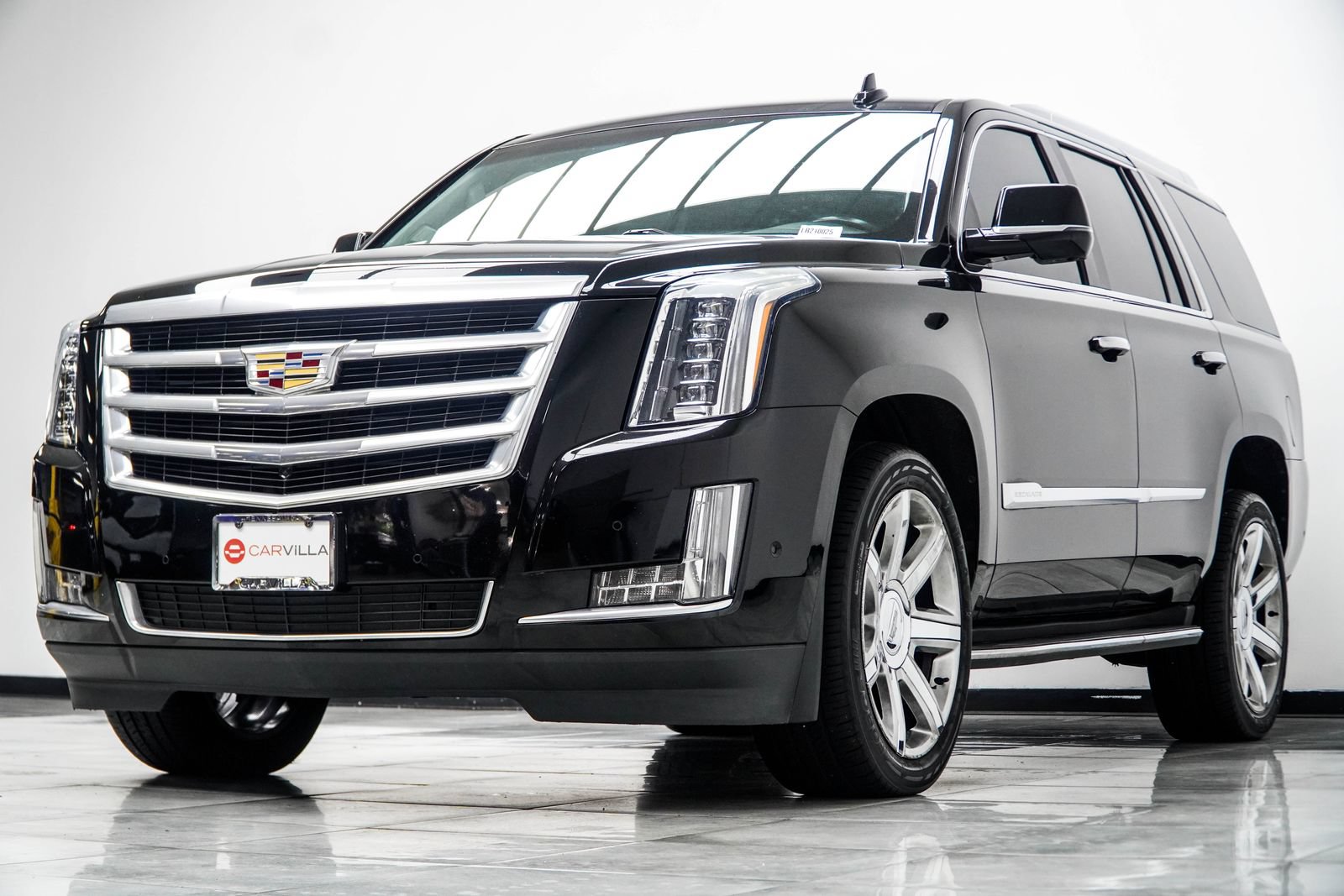 Used 2020 Cadillac Escalade Luxury RWD image 9