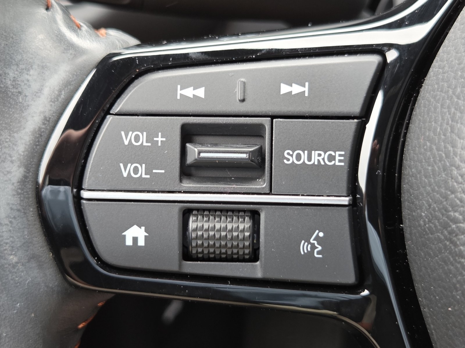 Certified 2024 Honda HR-V Sport image 11