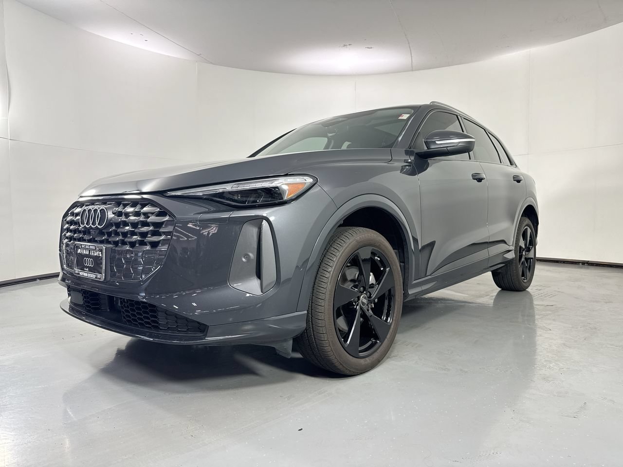 Used 2025 Audi Q5 Premium Plus w/ Premium Plus AWD/4WD image 31