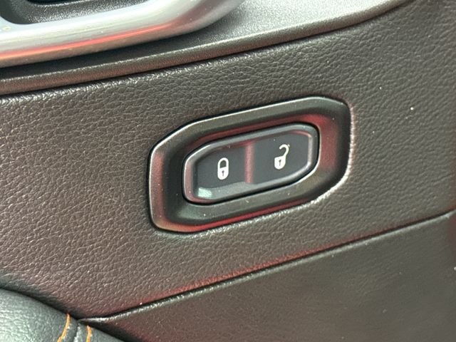 Used 2021 Jeep Gladiator Mojave AWD/4WD image 20