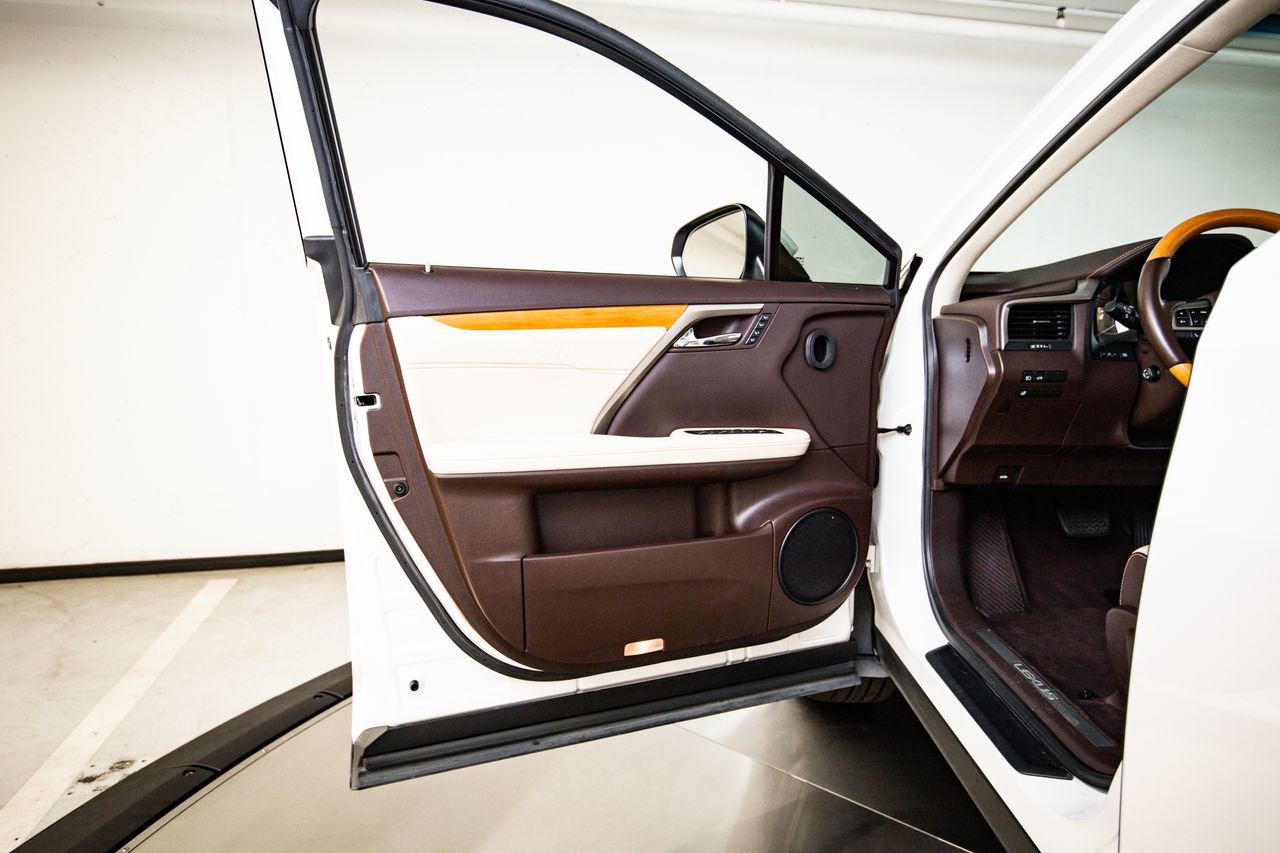 Used 2019 Lexus RX 350 FWD w/ Premium Package image 24