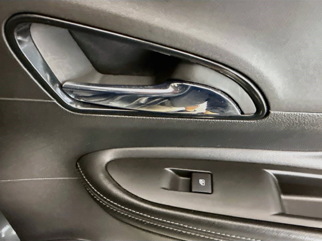 Used 2018 Buick Encore Preferred FWD image 30