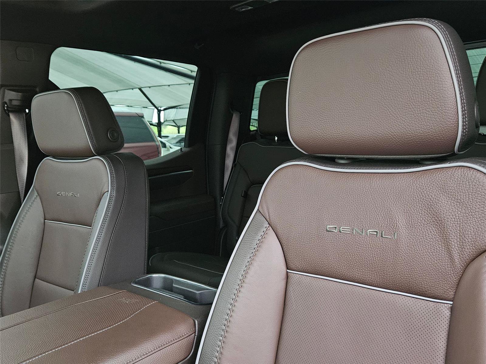 Used 2026 GMC Sierra 1500 Denali AWD/4WD image 10