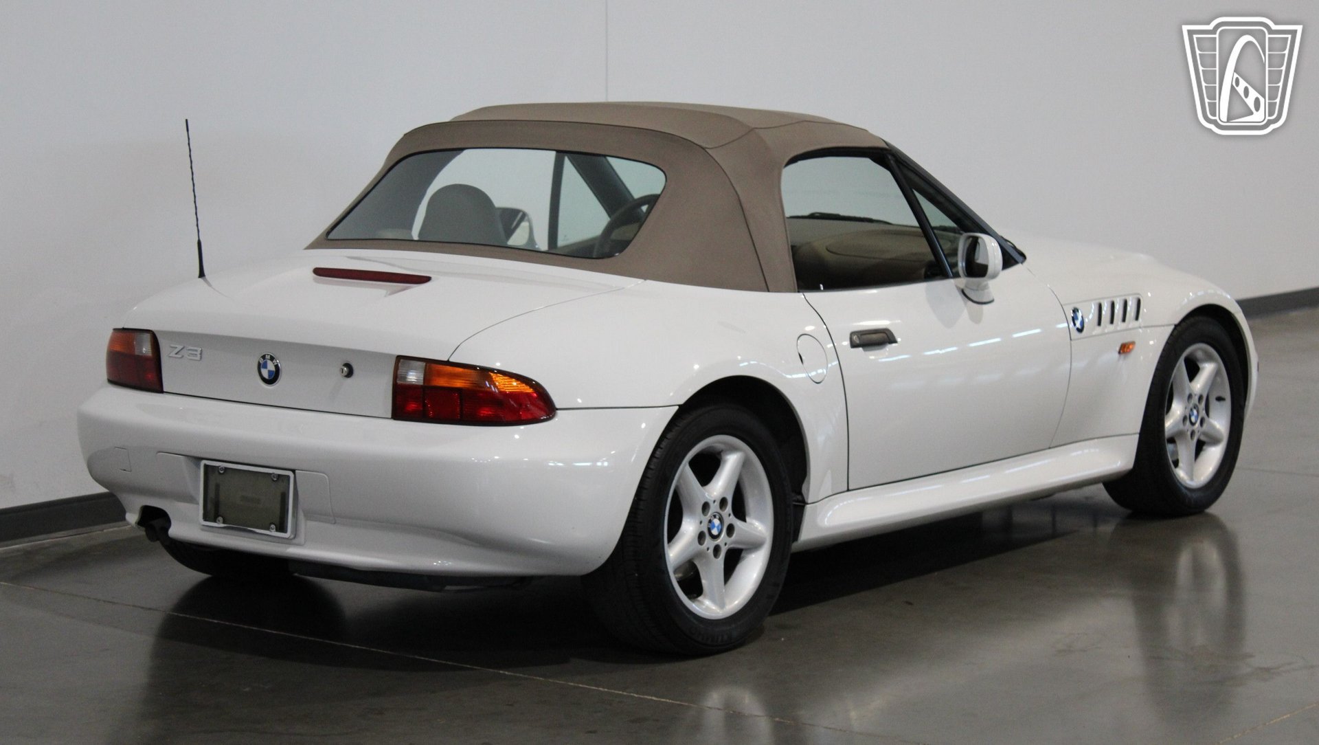 Used 1997 BMW Z3 2.8 RWD image 24