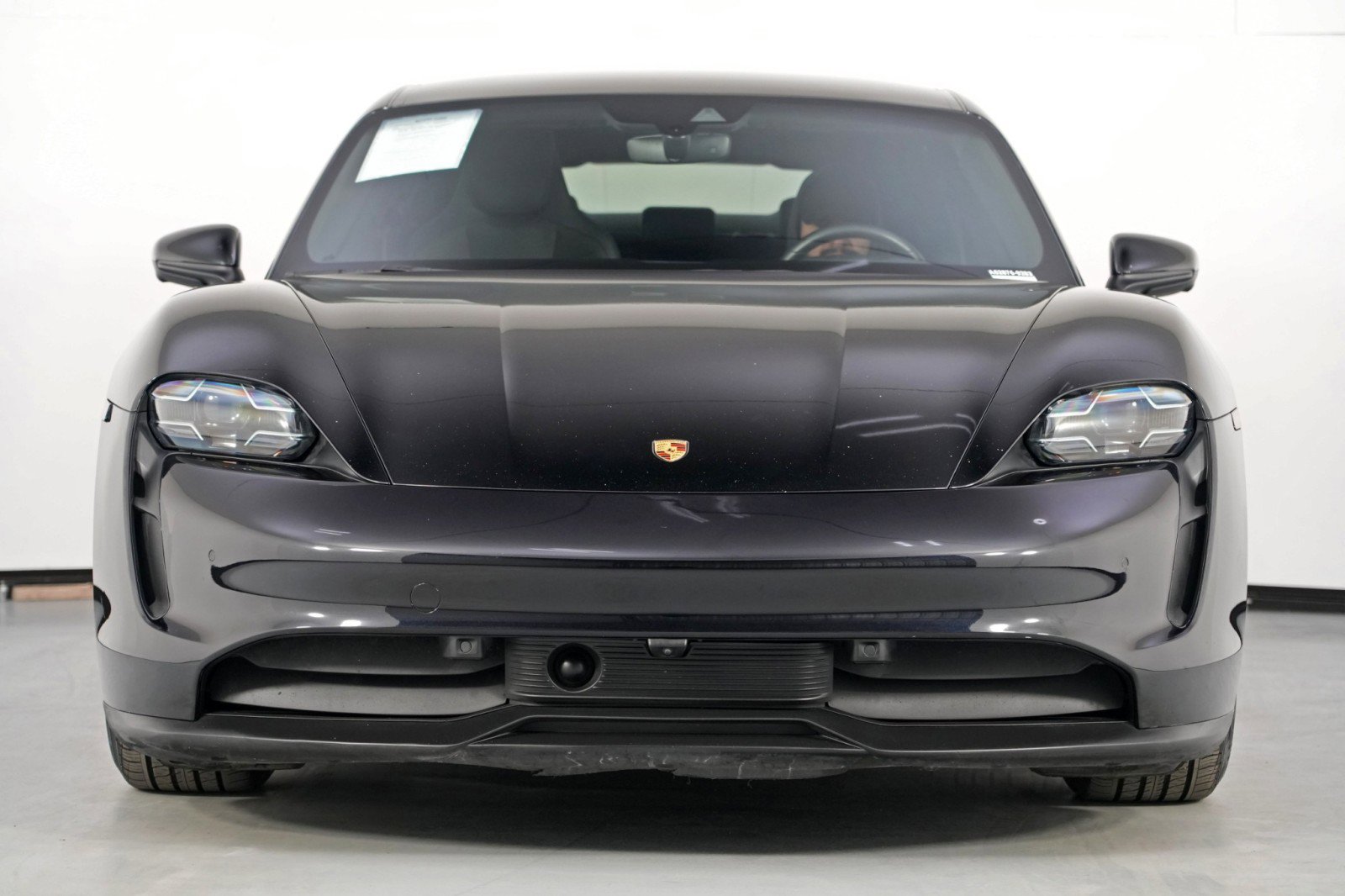 Used 2020 Porsche Taycan 4S image 7