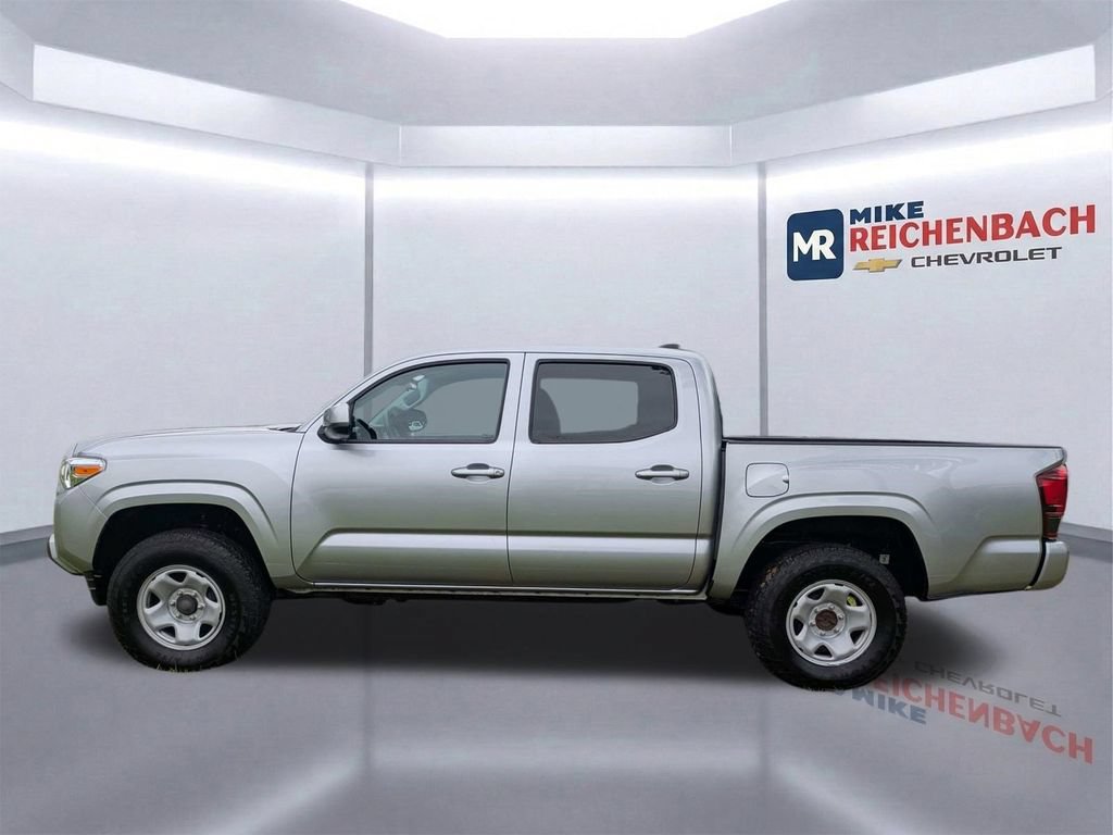Used 2023 Toyota Tacoma SR AWD/4WD image 7