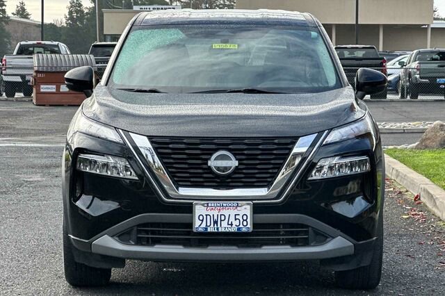 Used 2022 Nissan Rogue SV image 6