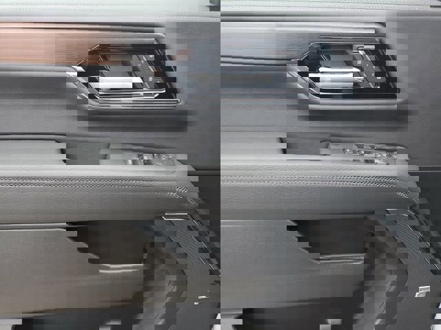 New 2026 GMC Yukon XL Denali w/ Sun & Power Step Package image 17