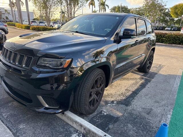 Used 2021 Jeep Grand Cherokee Trackhawk AWD/4WD image 3