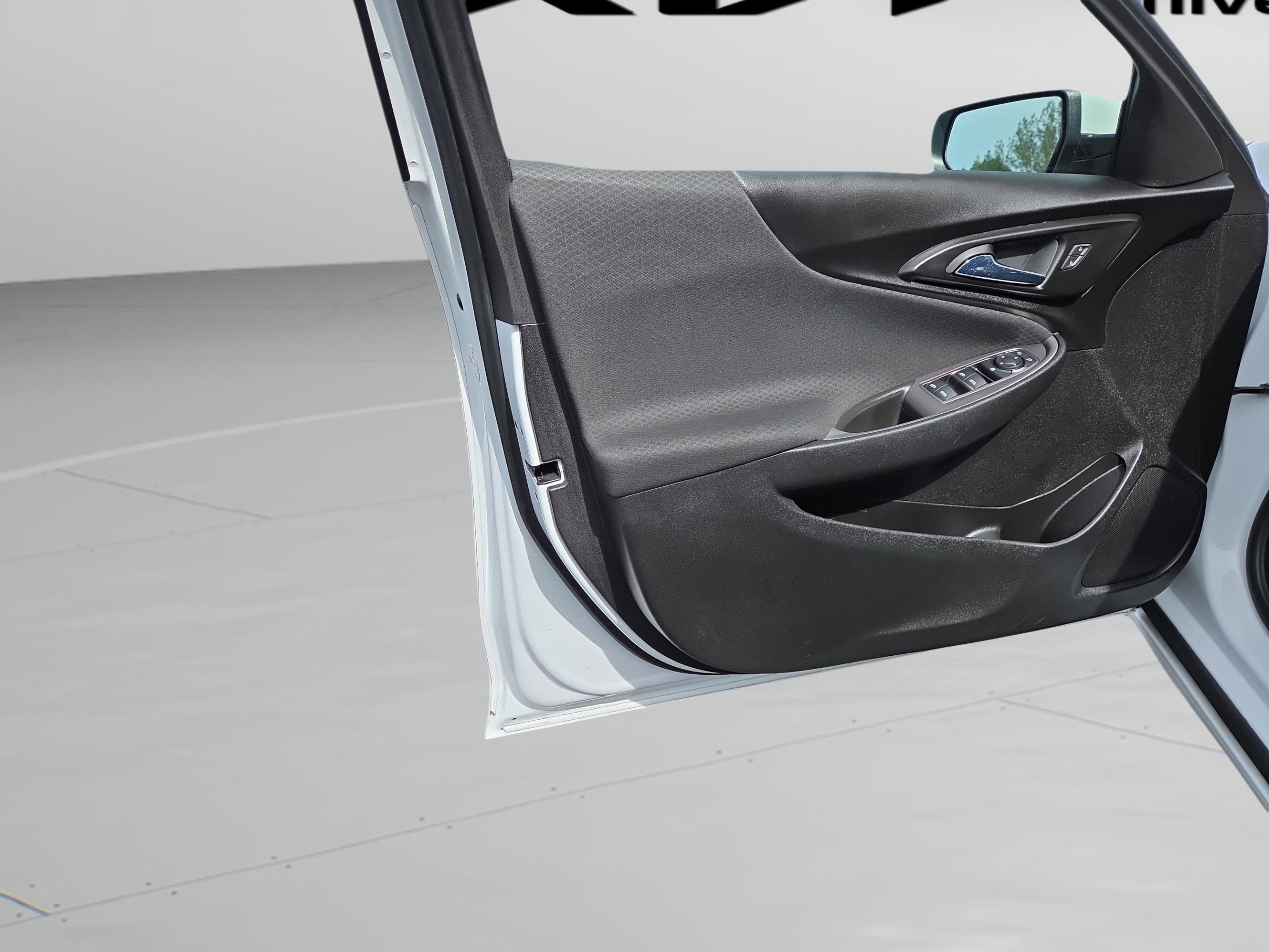 Used 2020 Chevrolet Malibu RS image 26