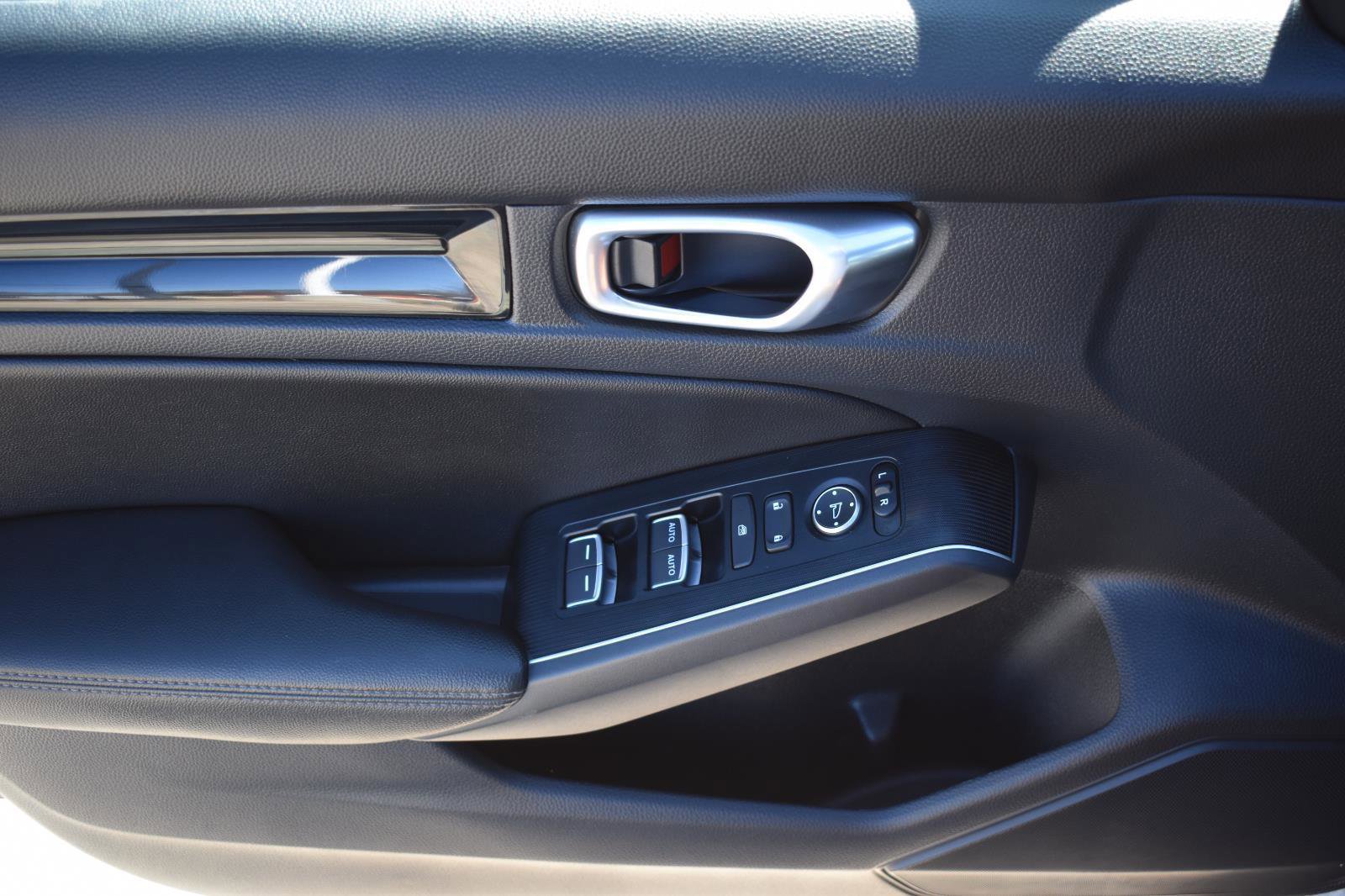 Used 2024 Honda Civic Sport Touring image 24