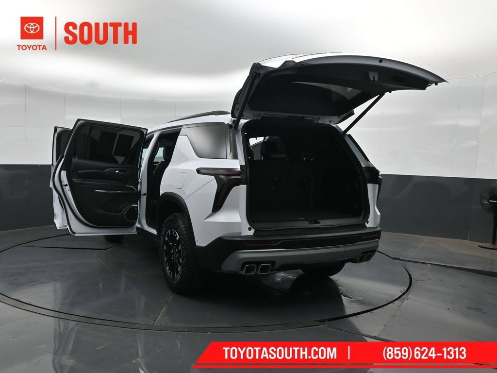 Used 2026 Chevrolet Traverse Z71 w/ Enhanced Driving Package AWD/4WD image 63