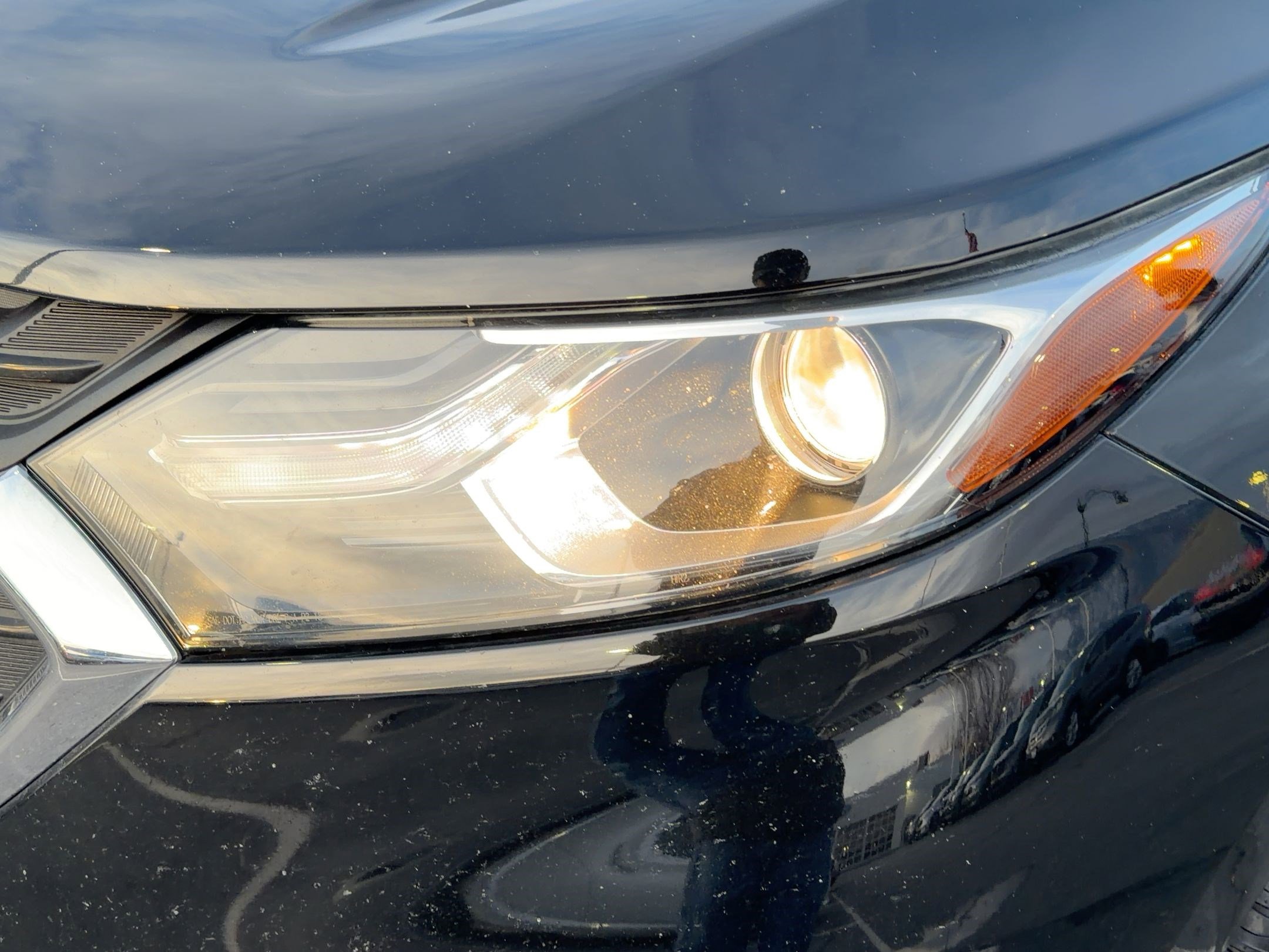 Used 2018 Chevrolet Equinox LS image 12