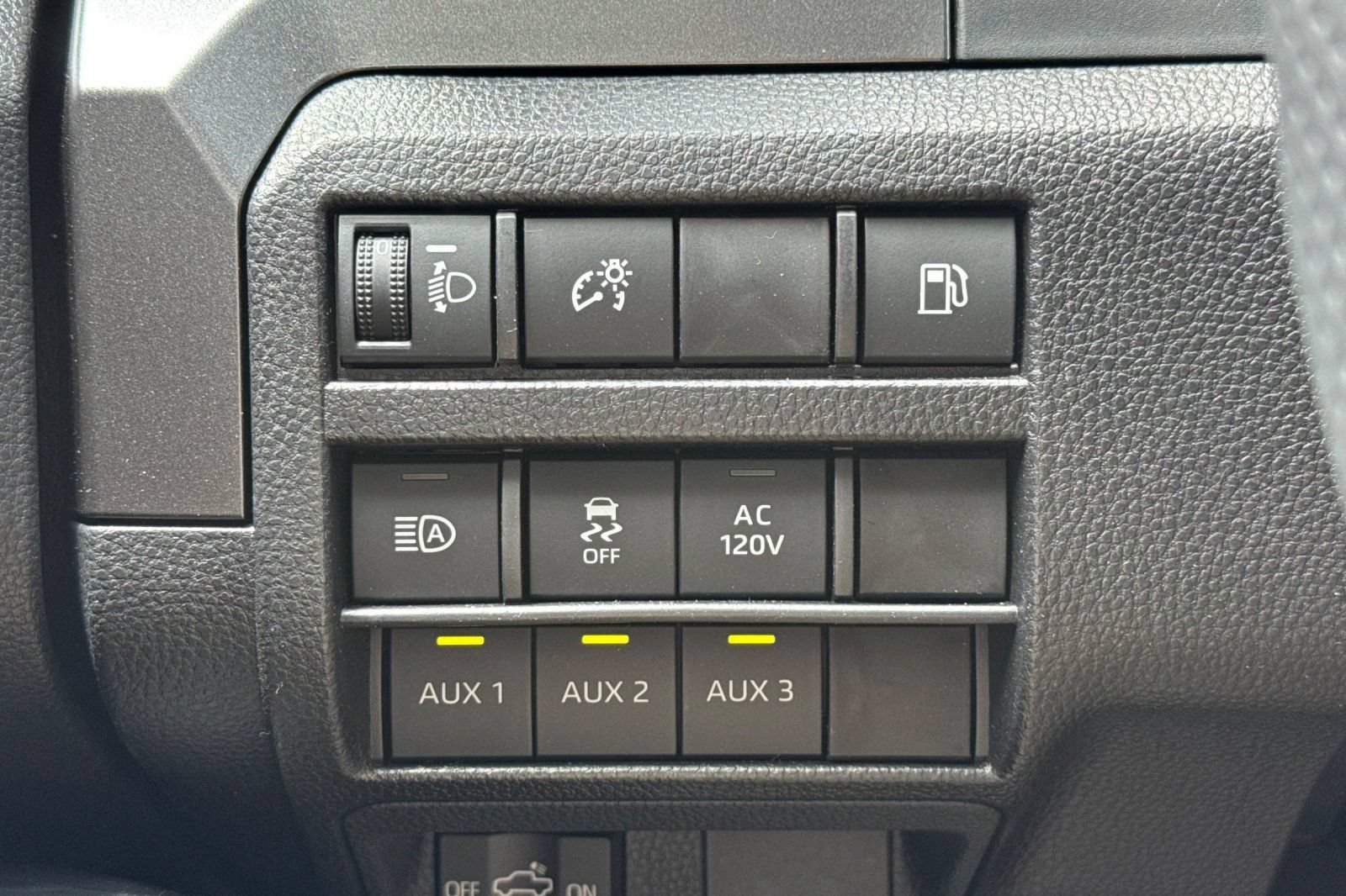 New 2026 Toyota Tacoma TRD Sport AWD/4WD image 31