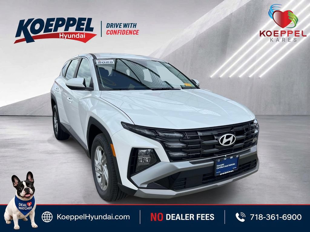 Certified 2025 Hyundai Tucson SE AWD/4WD image 1